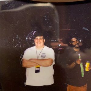 Meet your Posher, Victor